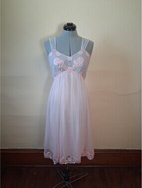 1960s Babydoll Nightgown Pink Lace Balletcore Barbie Princess Kayser Sz S